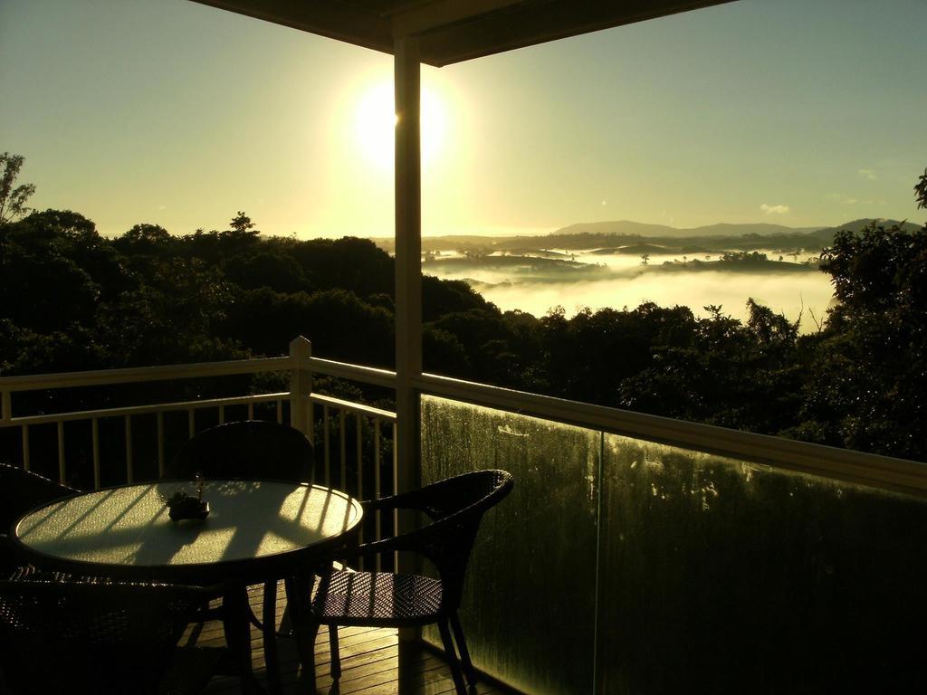 Bed and Breakfast Tinaroo Sunset Retreat Barrine Екстер'єр фото
